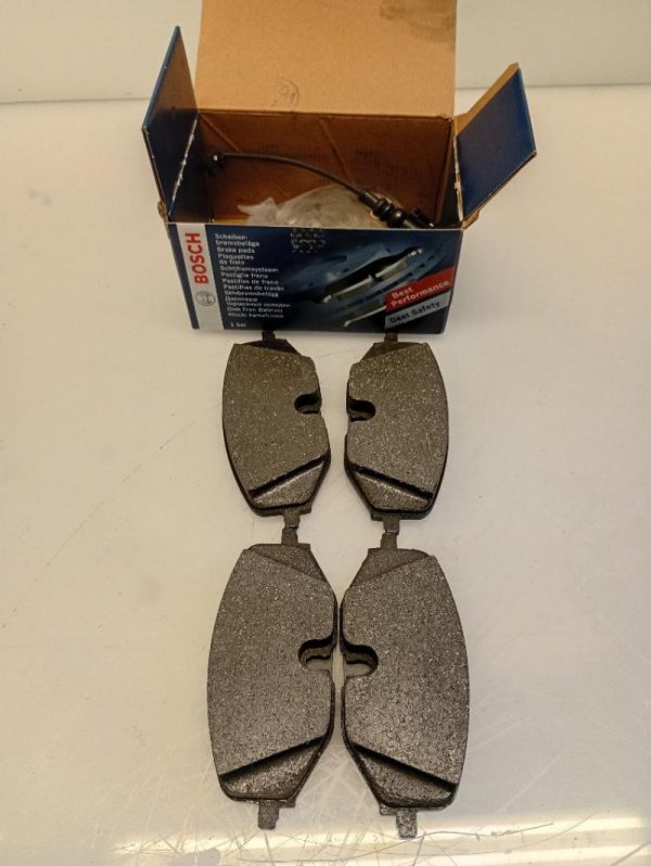 Pasticche freno anteriori NUOVE per Volkswagen Golf 8 / Audi A3 8Y / Volkswagen Caddy 4a gen. / Skoda Octavia 4a gen. / Seat Leon 4a gen.