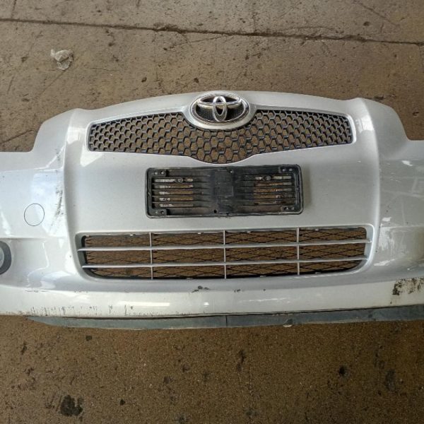 Paraurti Anteriore Toyota Yaris 2a Serie con fendinebbia 2005 – 2009