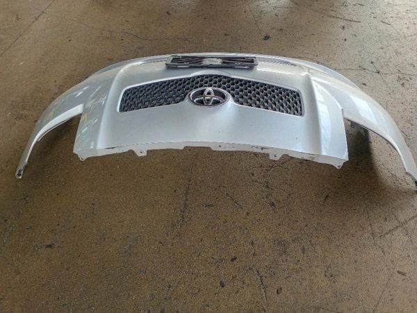 Paraurti Anteriore Toyota Yaris 2a Serie con fendinebbia 2005 – 2009