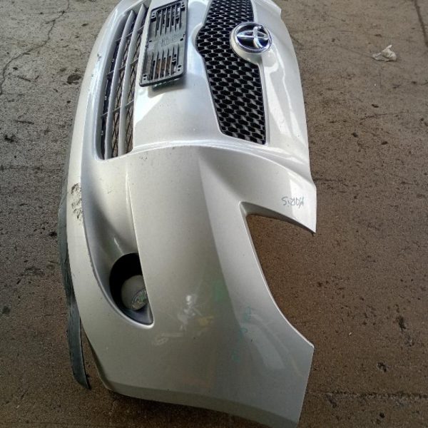 Paraurti Anteriore Toyota Yaris 2a Serie con fendinebbia 2005 – 2009