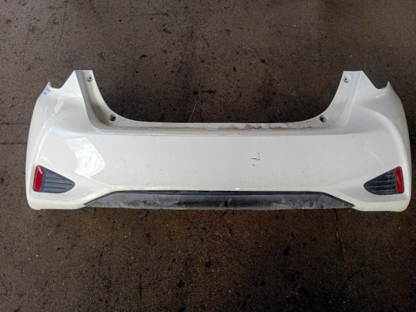 Paraurti Posteriore Toyota Yaris 3a Serie 2° Restyling 2017 – 2020