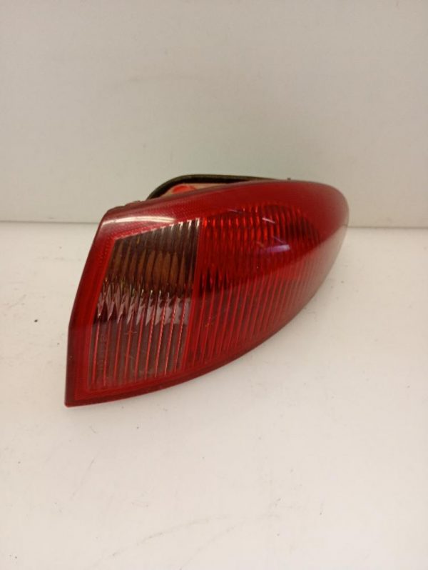 Faro / Fanale / Proiettore Posteriore Esterno Destro Alfa Romeo 147 2a Serie 2004 – 2010