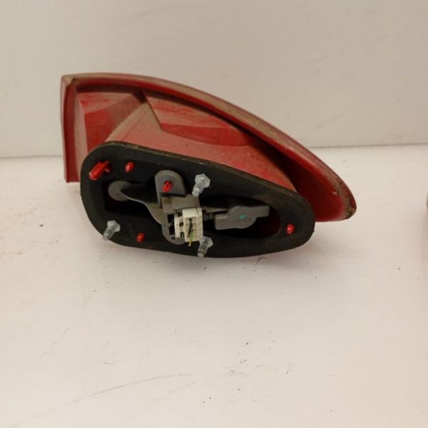 Faro / Fanale / Proiettore Posteriore Esterno Sinistro Alfa Romeo 147 2a Serie 2004 – 2010