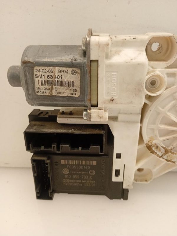 Motorino Alzavetro Anteriore Sinistro Volkswagen Golf Plus 2004 – 2009