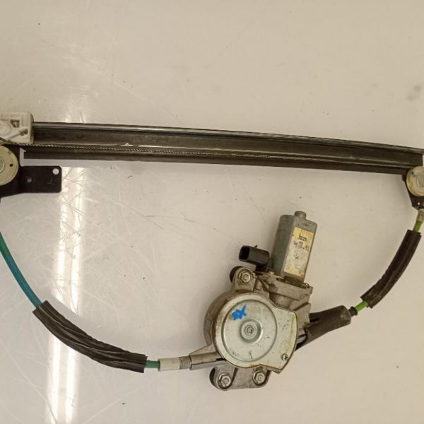 Alzavetro / Alzacristallo Anteriore Sinistro Alfa Romeo 147 2a Serie 2004 – 2010
