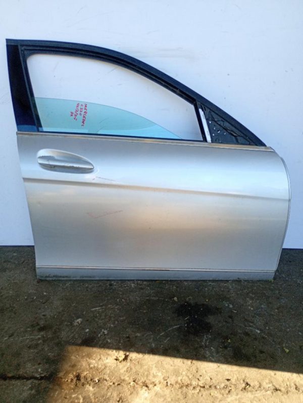 Porta / Portiera Anteriore Destra Mercedes-Benz Classe C W204 ber. 4p 2007 – 2012