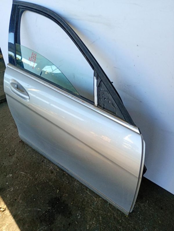 Porta / Portiera Anteriore Destra Mercedes-Benz Classe C W204 ber. 4p 2007 – 2012