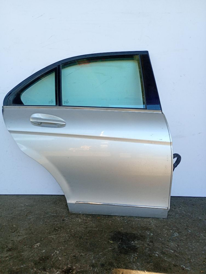 Porta / Portiera Posteriore Destra Mercedes-Benz Classe C W204 ber. 4p 2007-2011