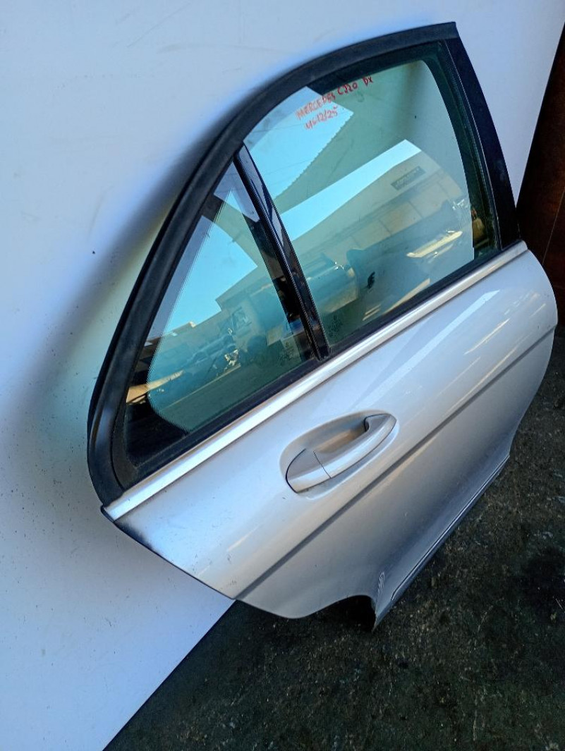 Porta / Portiera Posteriore Destra Mercedes-Benz Classe C W204 ber. 4p 2007-2011