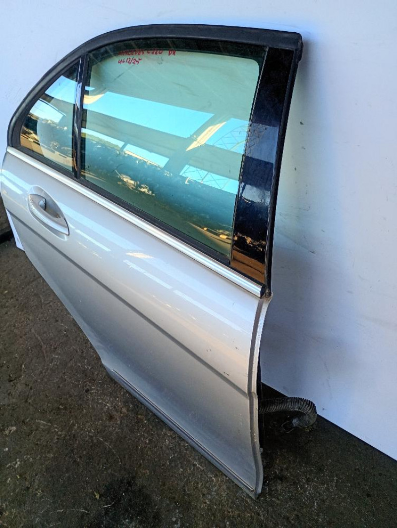 Porta / Portiera Posteriore Destra Mercedes-Benz Classe C W204 ber. 4p 2007-2011