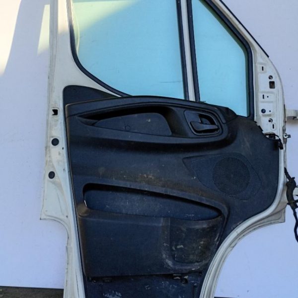 Porta / Portiera Anteriore Sinistra Iveco Daily 2014 – 2019