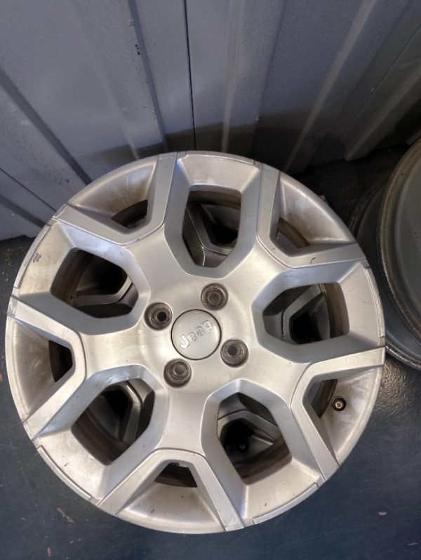 4 Cerchi in Lega 17″ Jeep Renegade 2023
