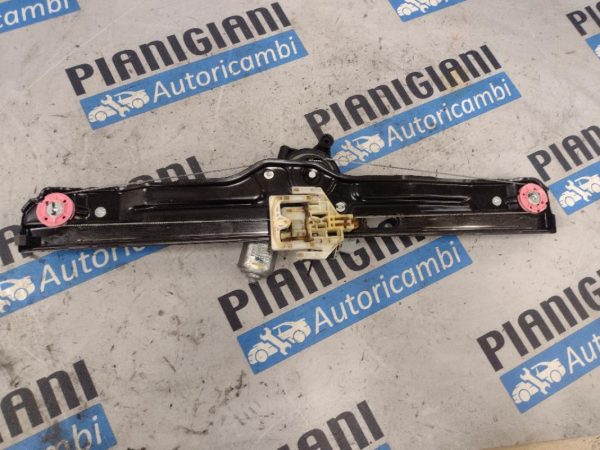 Motorino Alzavetro Anteriore Sinistro Fiat 500L 2012 – 2020