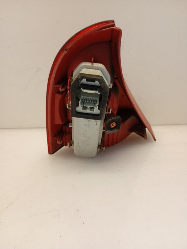 Faro / Fanale Posteriore Destro Renault Clio 2a Serie 2001 – 2005