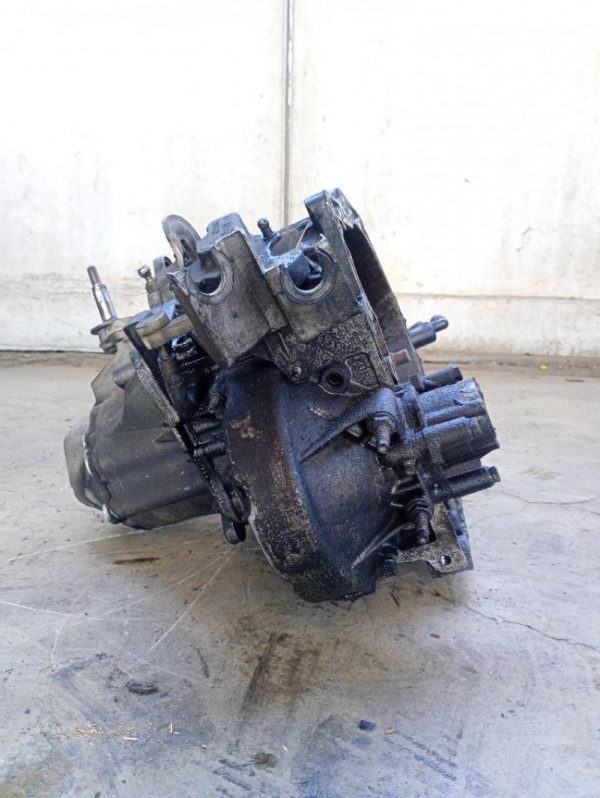 Cambio manuale 5 marce Peugeot 308 1.6 HDi 68 KW 9H06 2011 – 2015