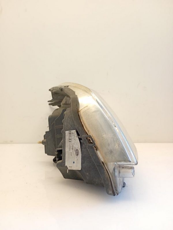 Faro / Fanale / Proiettore Anteriore Sinistro Dacia Sandero 2008 – 2012