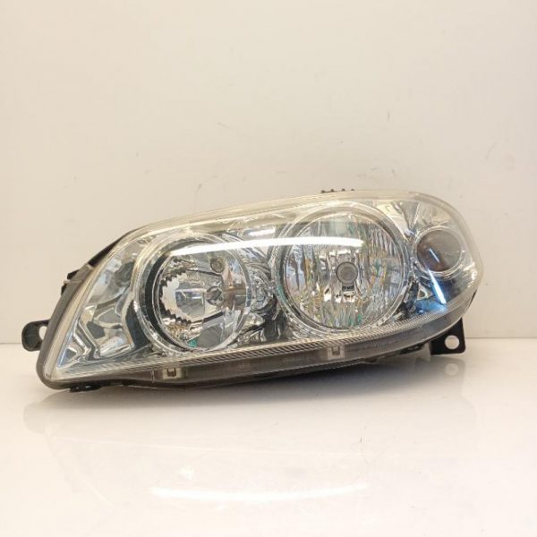 Faro Anteriore Sinistro Fiat Punto 3a Serie / Classic 2005 – 2012