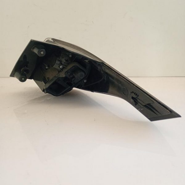 Faro / Fanale Posteriore Sinistro Opel Crossland 2021 >