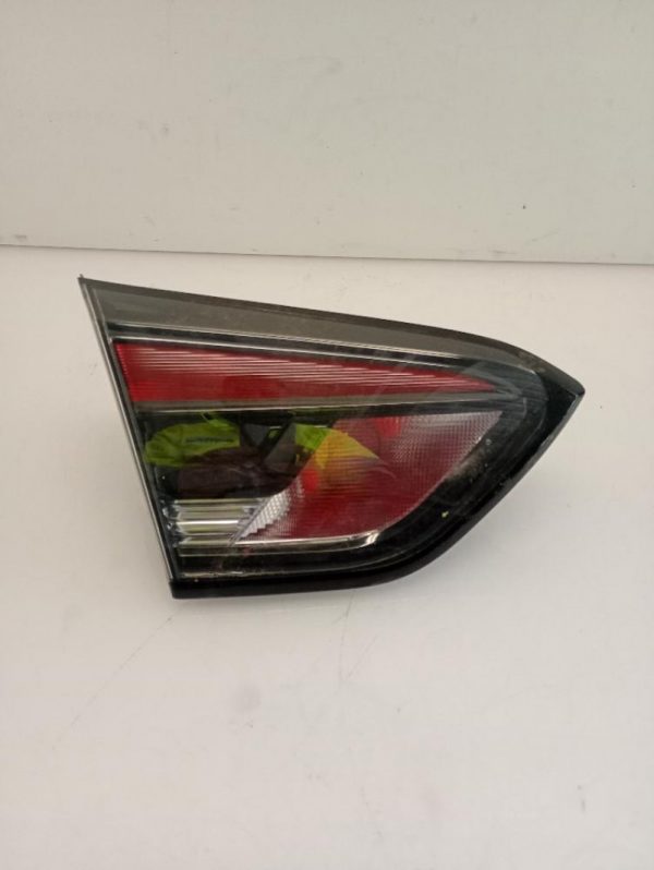 Faro / Fanale Posteriore Interno Sinistro Opel Crossland 2021 >