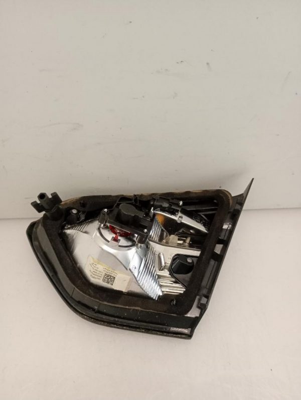 Faro / Fanale Posteriore Interno Sinistro Opel Crossland 2021 >