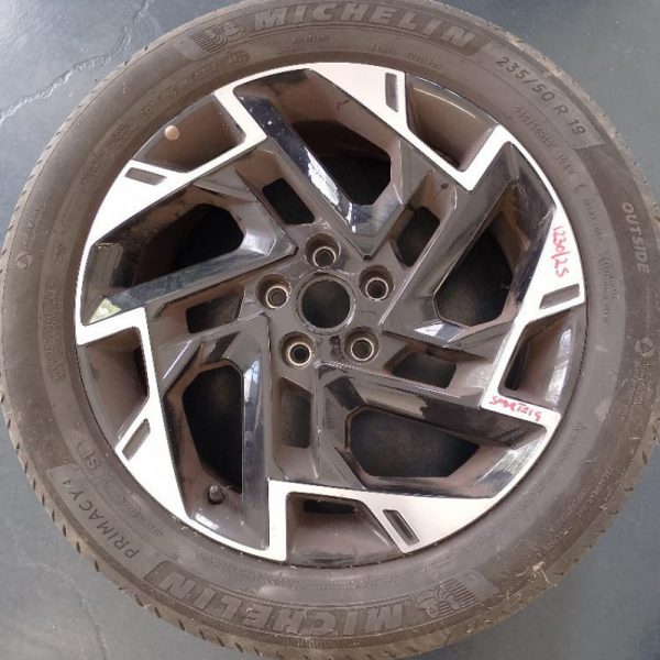 4 Cerchi in lega 19″ originali Kia Sportage 2023