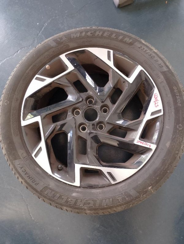 4 Cerchi in lega 19″ originali Kia Sportage 2023