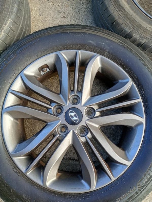 N° 4 Cerchi in Lega R17 Hyundai ix35 2009 – 2013
