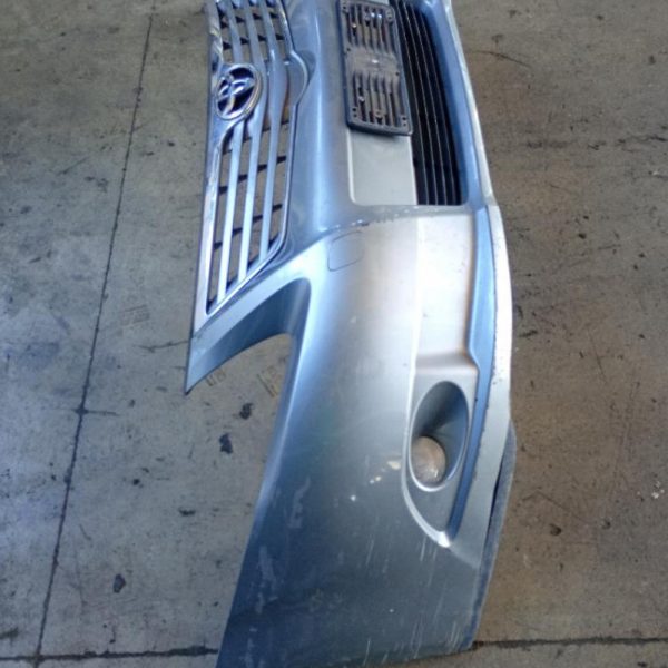 Paraurti Anteriore Toyota Avensis 2009 – 2011