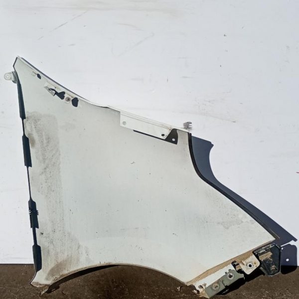 Parafango Anteriore Sinistro Renault Master 2014 – 2020