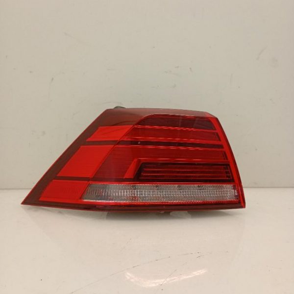 Faro Posteriore Esterno Sinistro Volkswagen Golf VII Restyling 2017 – 2020