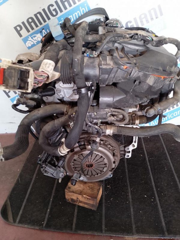Motore Peugeot 208 8H01 137.000 Km
