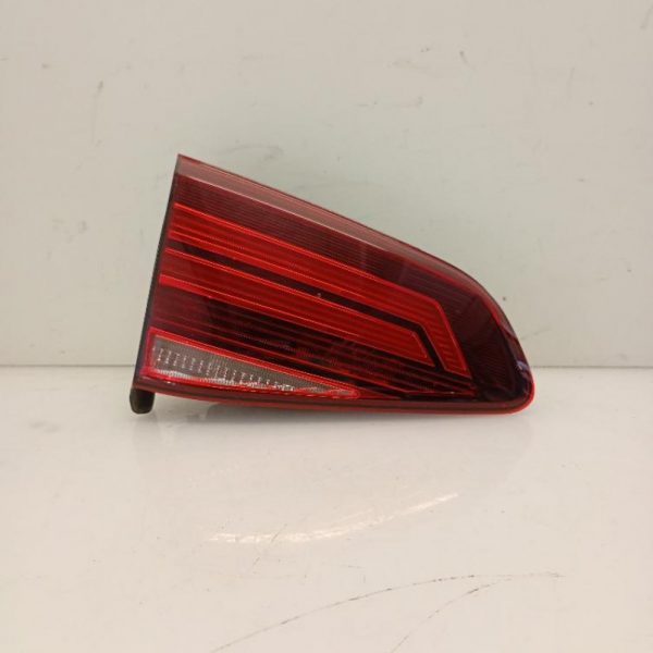 Faro Posteriore Interno Sinistro Volkswagen Golf VII Restyling 2017 – 2020