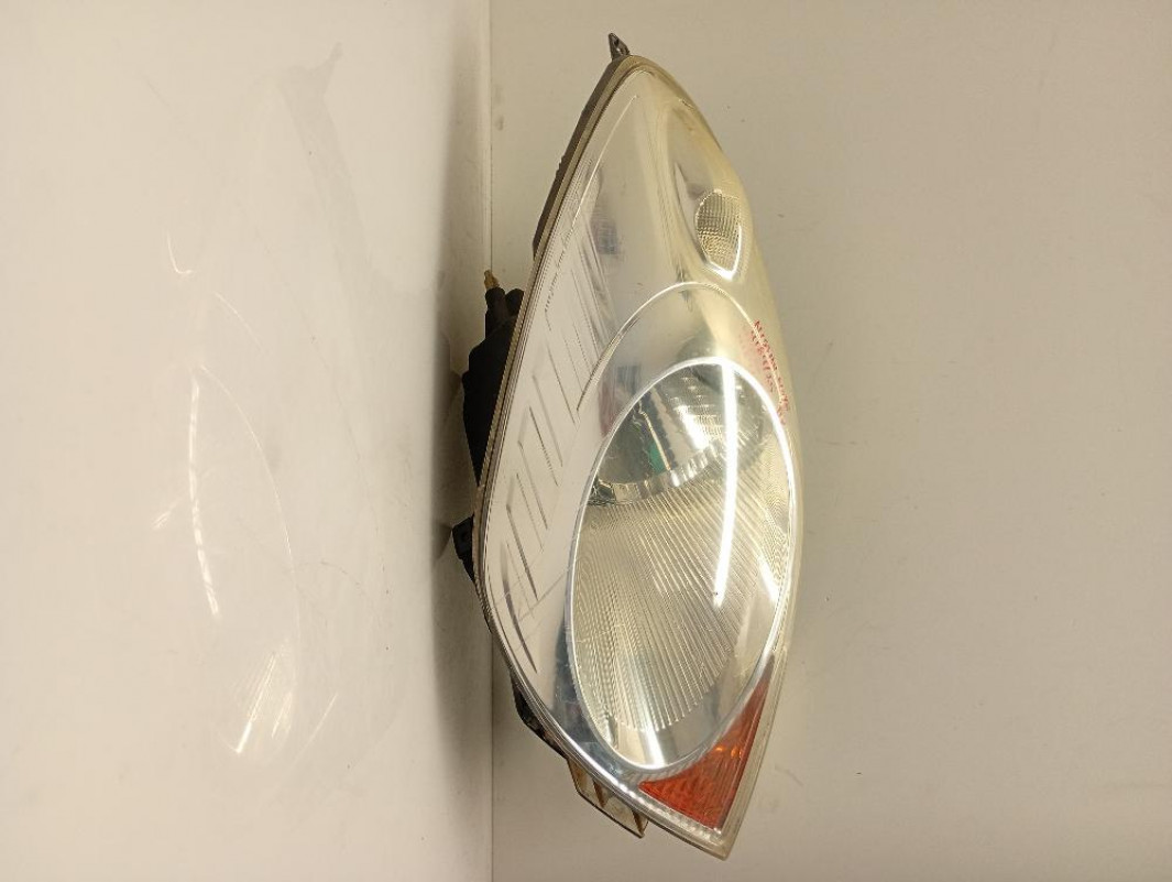 Faro / Fanale / Proiettore Anteriore Destro Nissan Note 2005 – 2009