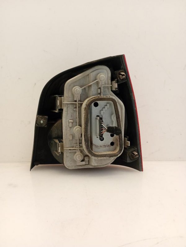 Faro / Fanale Posteriore Sinistro Volkswagen Polo 9N 2001 – 2005