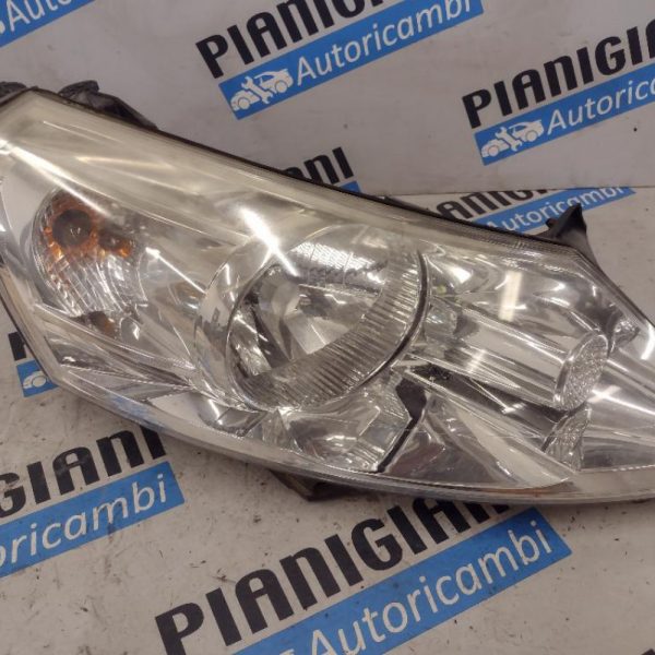 Faro Anteriore Destro Fiat Scudo 2007 – 2016