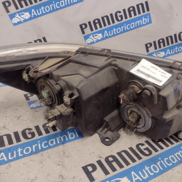 Faro Anteriore Sinistro Fiat Freemont 2011 – 2020