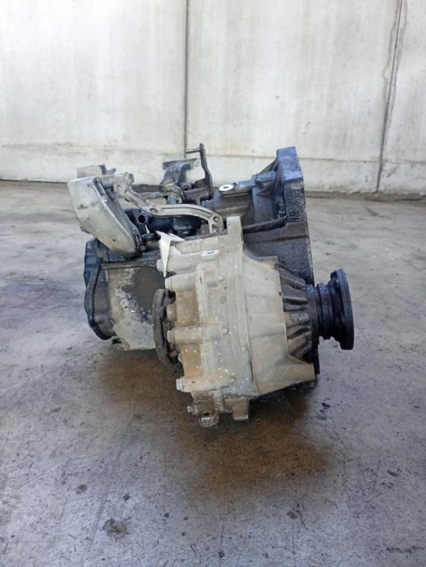 Cambio manuale 5 marce Volkswagen Golf V 1.9 TDi 77 KW BXE 2003 – 2009