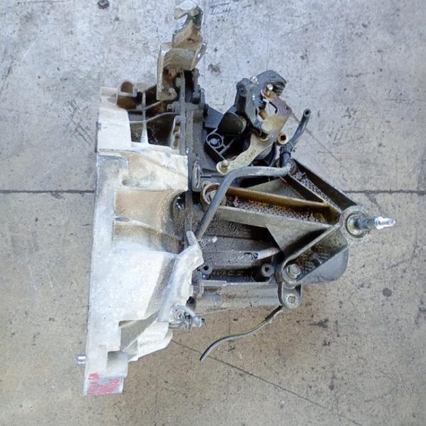 Cambio manuale 5 marce Nissan Juke 1.6 B/GPL 86 KW HR16 2012 – 2020