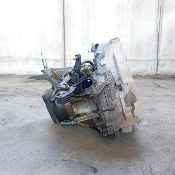 Cambio manuale 5 marce Nissan Juke 1.6 B/GPL 86 KW HR16 2012 – 2020