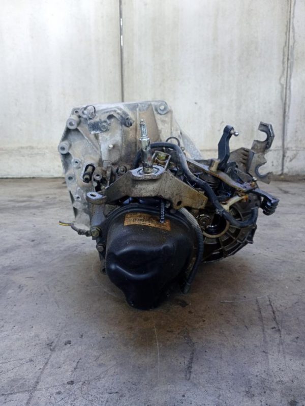 Cambio manuale 5 marce Nissan Juke 1.6 B/GPL 86 KW HR16 2012 – 2020