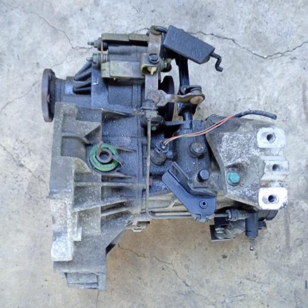 Cambio manuale 5 marce Volkswagen Golf IV 1.6 B 77 KW AZD 1997 – 2006