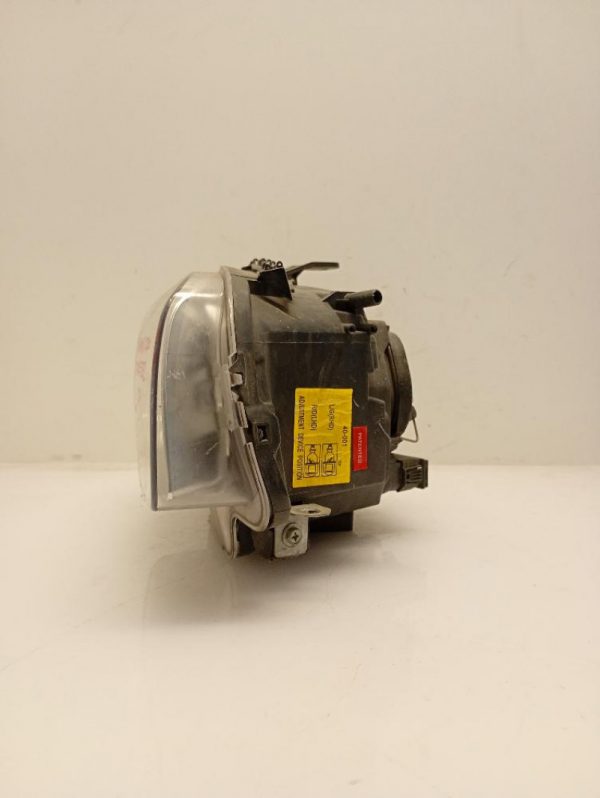 Faro / Fanale / Proiettore Anteriore Destro Lenticolare (non originale) BMW Serie 1 2004 – 2012