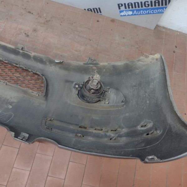 Paraurti Anteriore Toyota Yaris 2003 – 2005