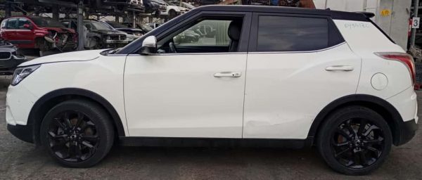 SsangYong Tivoli Anno 2015 | Veicolo Intero | SOLO PER RICAMBI