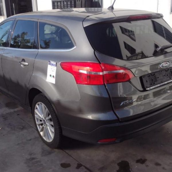 Ford Focus 2015 | Veicolo Intero | SOLO PER RICAMBI