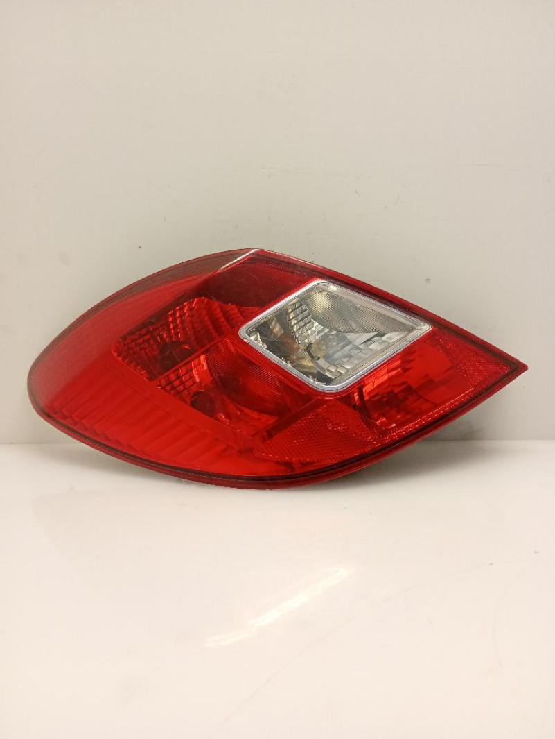 Faro / Fanale / Posteriore Sinistro Opel Corsa D Restyling 2010 – 2020