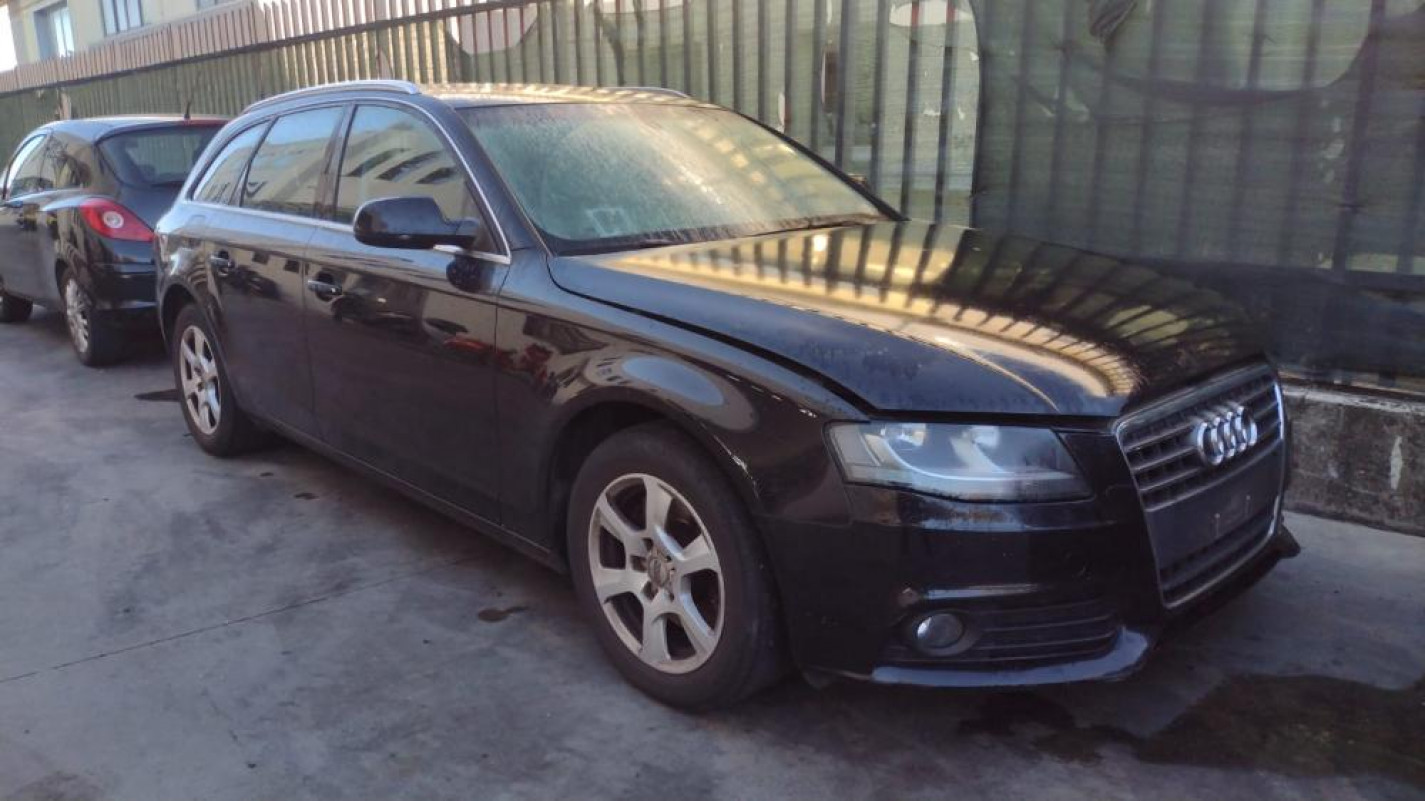 Audi A4 2010 | Veicolo Intero | SOLO PER RICAMBI