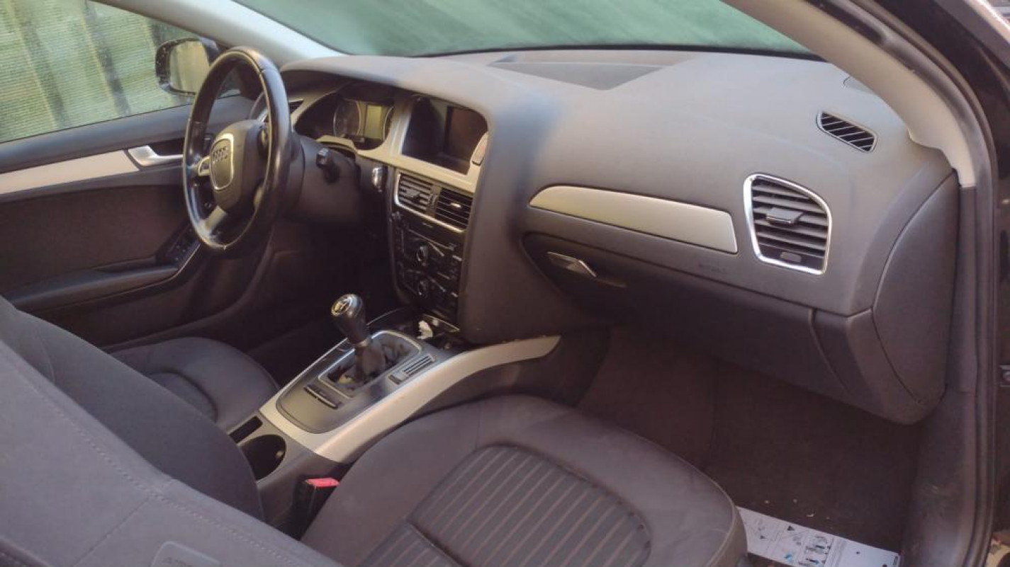 Audi A4 2010 | Veicolo Intero | SOLO PER RICAMBI