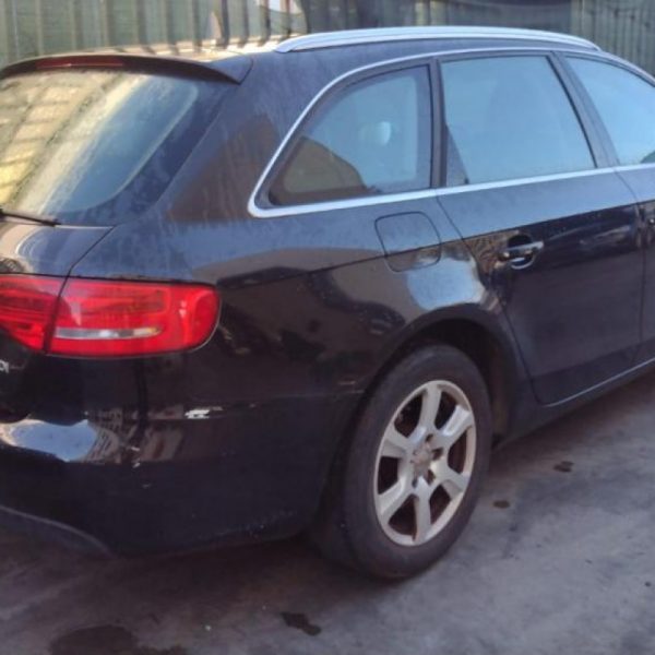 Audi A4 2010 | Veicolo Intero | SOLO PER RICAMBI