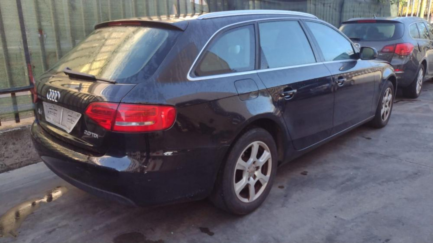Audi A4 2010 | Veicolo Intero | SOLO PER RICAMBI